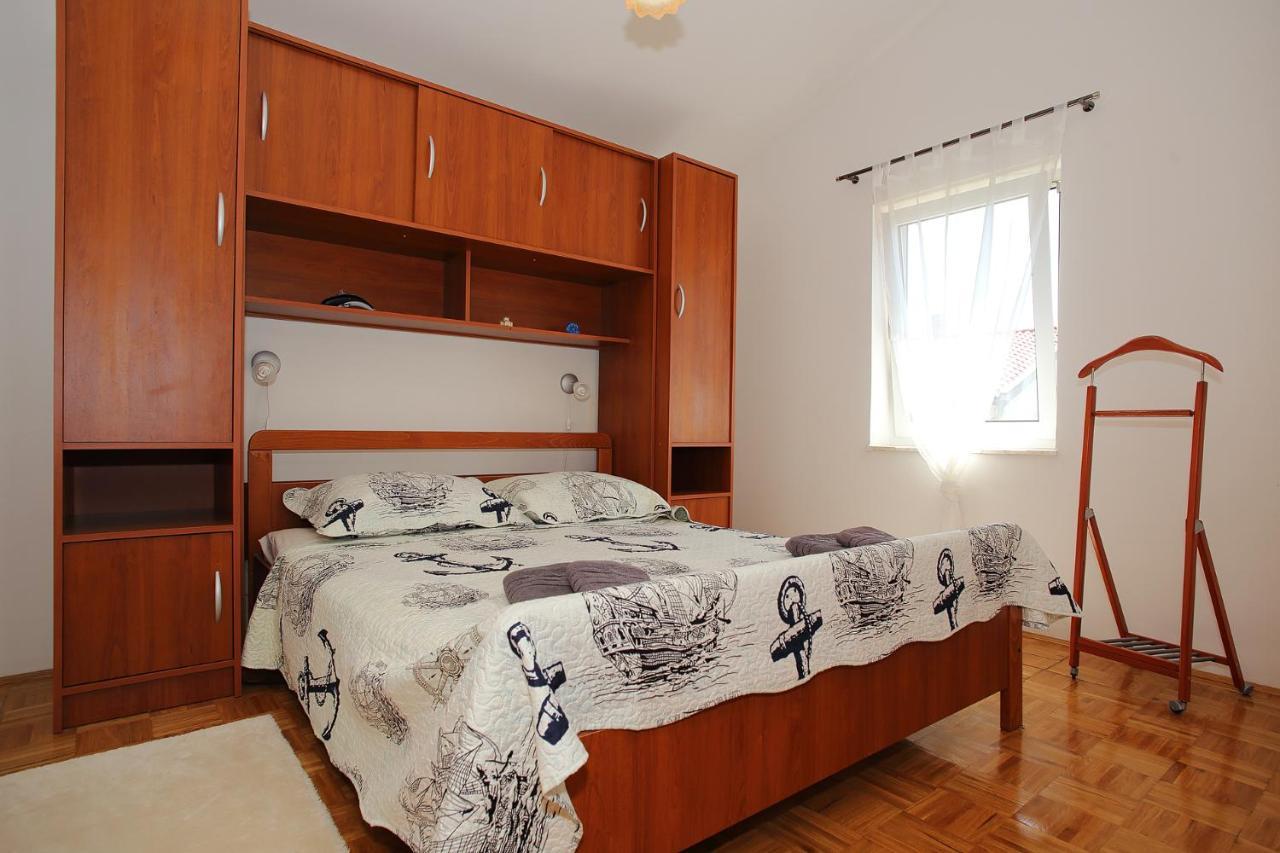 Tk Apartment *
